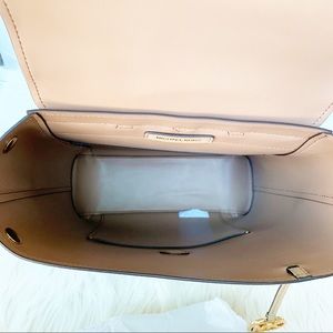 Michael Kors Bags - NWT Michael Kors Hayes Backpack Michael Kors Bags - NWT Michael Kors Hayes Backpack